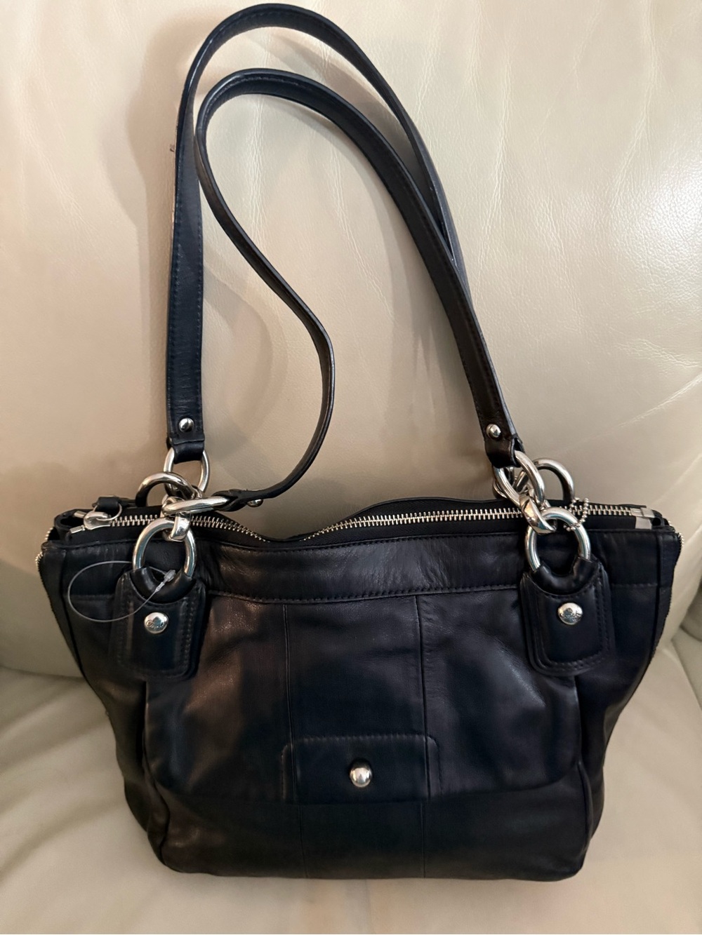 Coach 10256 Black Leather Shoulder Bag Y2K Style Silver Hardware